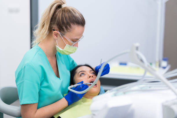 Best Emergency Tooth Extraction in Spring Valley, MN